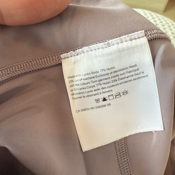 lululemon Get In Line Super High Rise Leggings size 6 - Picture 6 of 7